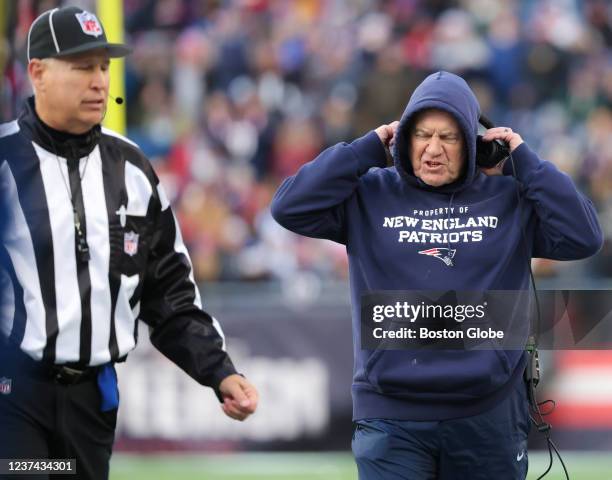 Foxborough, MA New England Patriots head coach Bill Belichick is angry with the officials against the Buffalo Bills during third quarter NFL action....