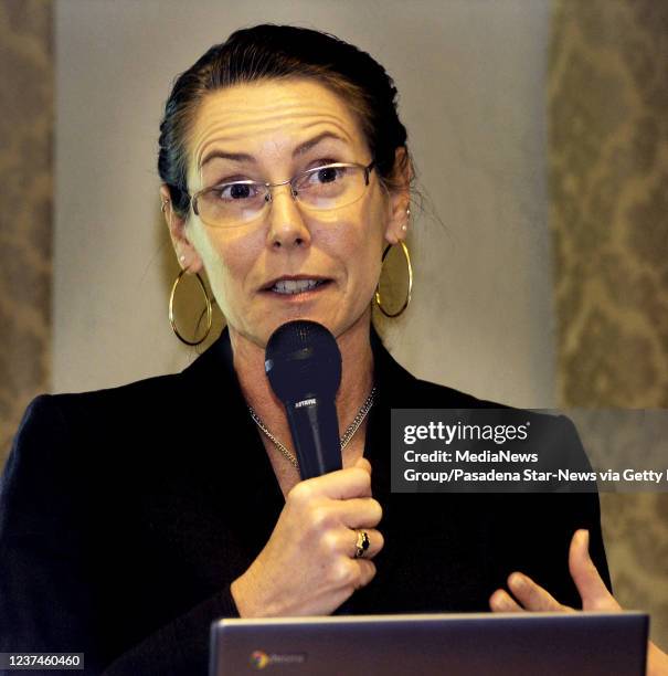 Kim O Ritter 128 Economist Vision Stock Photos, High-Res Pictures, and Images ...