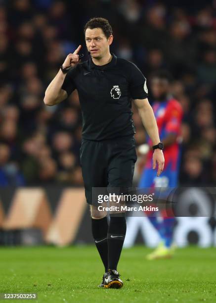 Referee: Darren England during the Premier League match between Crystal Palace and West Ham United at Selhurst Park on January 1, 2022 in London,...
