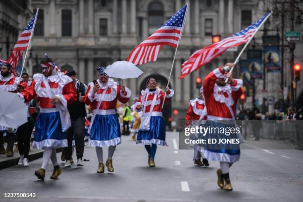 Fancy Parade 821 Mummers Parade Stock Photos, High-Res Pictures, and Images - Getty ...