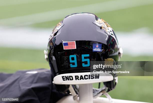 Nfl End Racism Nfl Helmet Photos and Premium High Res Pictures - Getty Images