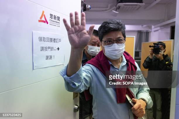Citizen News founder, ex-president of Hong Kong Journalists Association, Chris Yeung Kin-hing makes a gesture after the press conference. Following a...