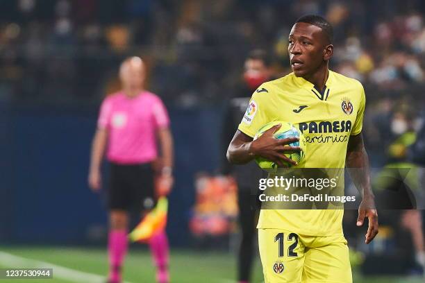 Pervis Estupinan of Villarreal CF looks on during the La Liga Santader match between Villarreal CF and Levante UD at Estadio de la Ceramica on...