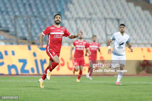F Raji 113 Farshad Faraji Photos & High Res Pictures - Getty Images