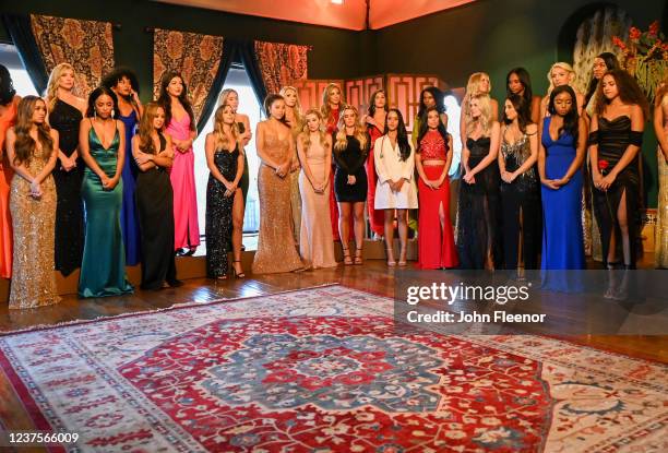 Clayton Echard's journey to find love kicks off! For the first time in two years, 31 women arrive at Bachelor Mansion ready to make their grand...