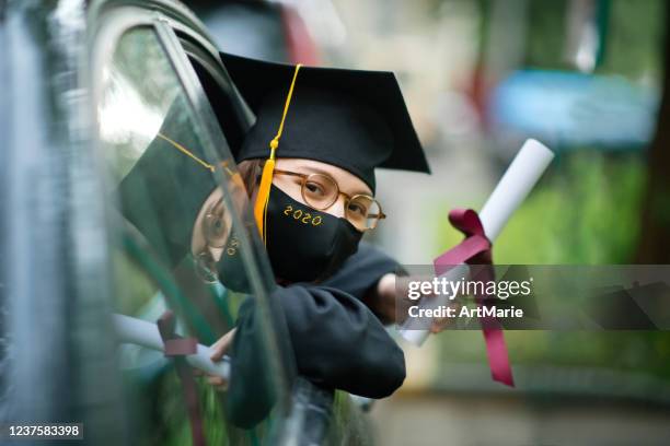Mask Graduation Graduation Mask Photos and Premium High Res Pictures - Getty Images