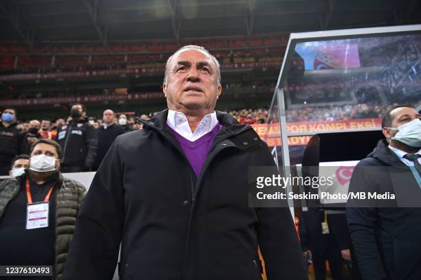 Coach Fatih Terim of Galatasaray during the Turkish Super League match between Galatasaray and Giresunspor at NEF Stadyumu on January 8, 2022 in...
