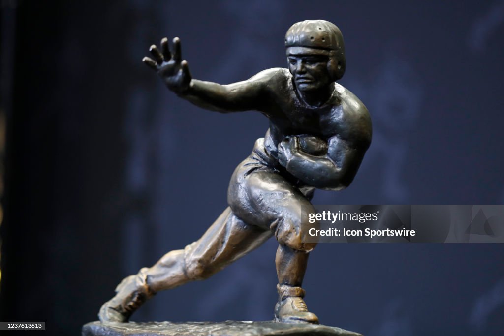COLLEGE FOOTBALL: JAN 08 National Championship Game - Preview Scenes
