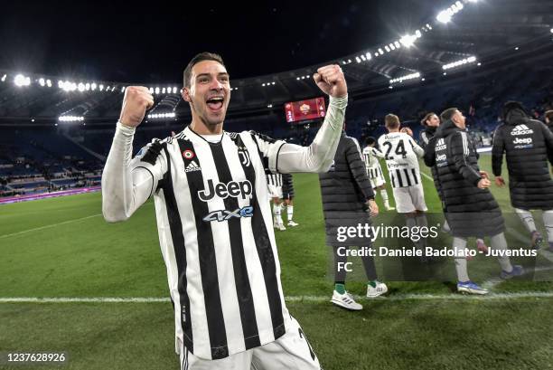 Mattia De Sciglio of Juventus celebrates during the Serie A match between AS Roma v Juventus at Stadio Olimpico on January 9, 2022 in Rome, Italy.