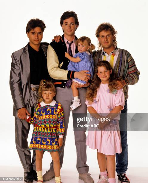 Los Angeles, CA John Stamos, Mary-Kate / Ashley Olson, Bob Saget, Dave Coulier, Jodie Sweetin, Candace Cameron Bure promotional photo for the ABC tv...