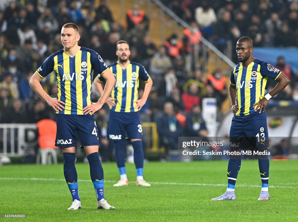 Fenerbahçe SK v Adana Demirspor - Super Lig