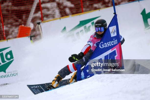 Arvid Auner of Austria during the Snowboard World Cup Parallel Slalom on January 11, 2022 in Bad Gastein, Austria.