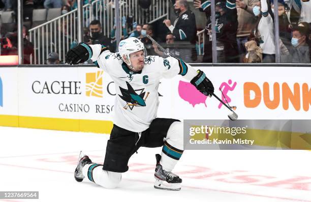 Logan Couture of the San Jose Sharks celebrates scoring the game-winning goal in overtime against the Detroit Red Wings at SAP Center on January 11,...