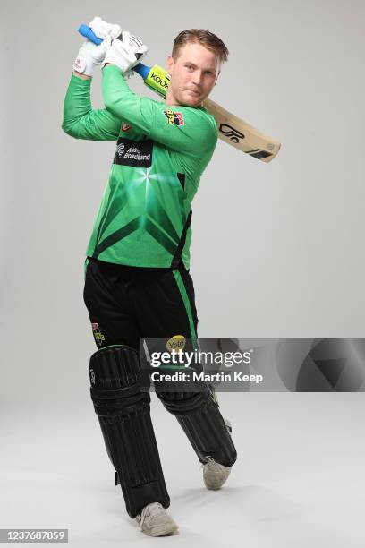 Tom Rogers poses during the Melbourne Stars Big Bash League headshots session on January 13, 2022 in Melbourne, Australia.