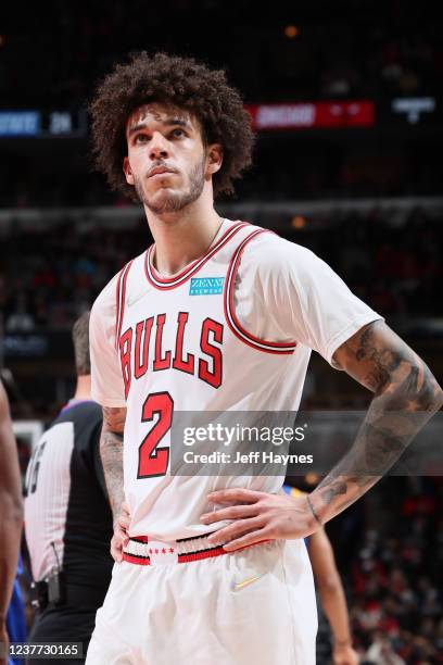 Lonzo Ball of the Chicago Bulls looks on during the game against the Golden State Warriors on January 14, 2022 at United Center in Chicago, Illinois....
