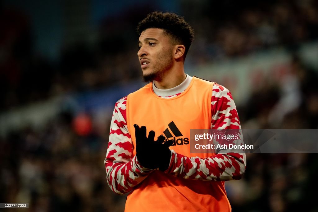 Aston Villa v Manchester United - Premier League
