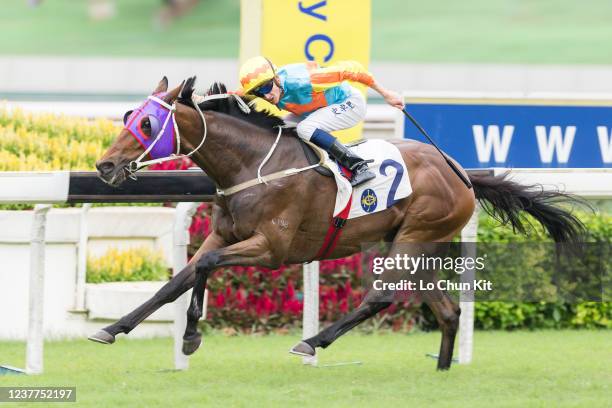 May 31 : Jockey Chad Schofield riding Ka Ying Star wins the Race 9 Lion Rock Trophy at Sha Tin Racecourse on May 31, 2020 in Hong Kong.