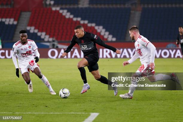 Kylian Mbappe of Paris Saint-Germain controls the ball during the Ligue 1 Uber Eats's game between Paris Saint-Germain and Brest at Parc des Princes...