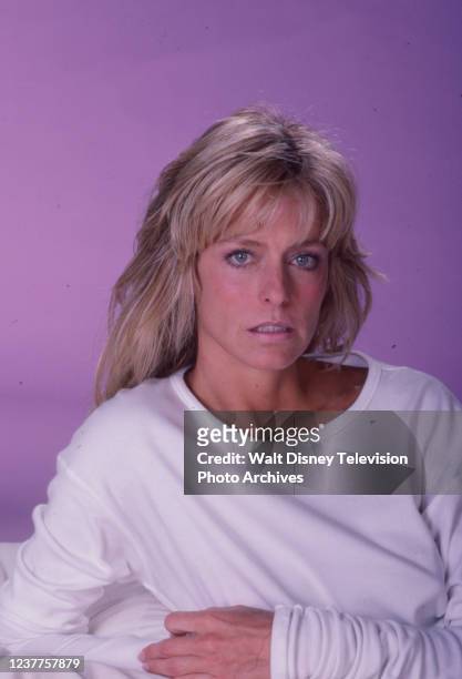 Farrah Fawcett Photos Photos and Premium High Res Pictures - Getty Images