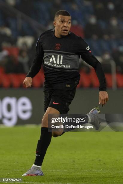 Kylian Mbappe of Paris Saint-Germain looks on during the Ligue 1 Uber Eats's match between Paris Saint-Germain and Brest at Parc des Princes on...