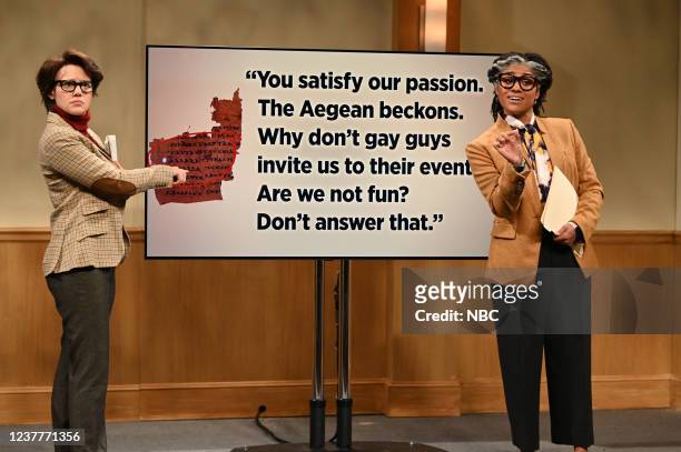 Ariana DeBose, Bleachers Episode 1815 -- Pictured: Kate McKinnon and host Ariana DeBose during the Sappho sketch on Saturday, January 15, 2022 --