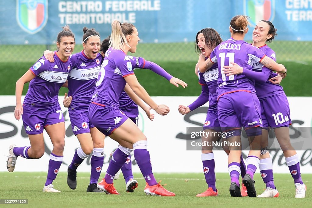 Fiorentina Femminile players celebrate after a goal during the News  Photo - Getty Images