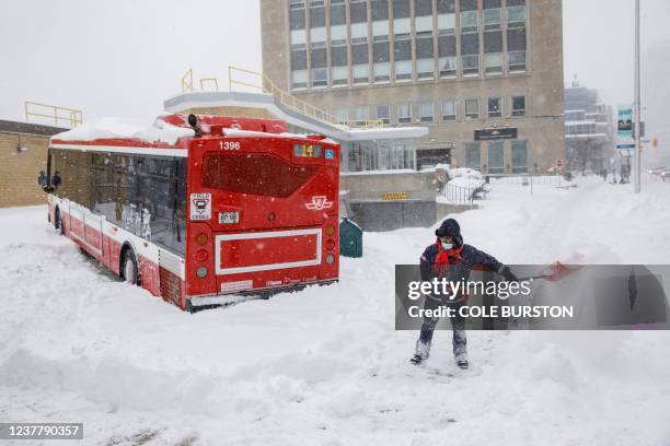 Bus Stuck In Snow 53 Bus Stuck In Snow Storm Stock Photos, High-Res Pictures, and Images ...