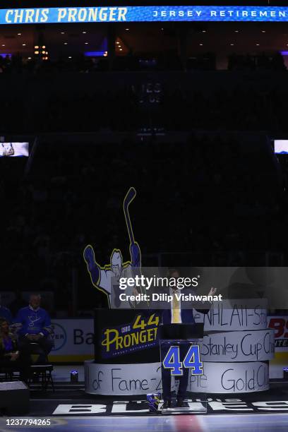 Former St. Louis Blues player Chris Pronger speaks during his jersey retirement ceremony prior to a game between the St. Louis Blues and the...