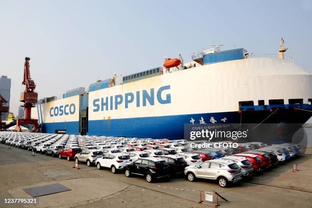 Chinese Car Roro 3,011 Roro Shipping Stock Photos, High-Res Pictures, and Images - Getty ...