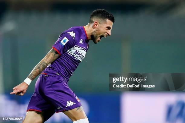 Cristiano Biraghi of ACF Fiorentina celebrates after scoring his team's fifth goal during the Serie A match between ACF Fiorentina and Genoa CFC at...