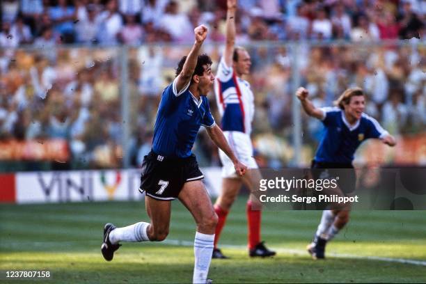 Jorge Burruchaga of Argentina during the FIFA World Cup Quarter-Final match between Argentina and Yugoslavia, at Stadio Artemio Franchi, Florence,...