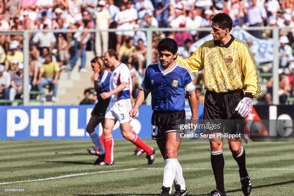 Argentina v Yugoslavia - 1990 FIFA World Cup Quarter-Final