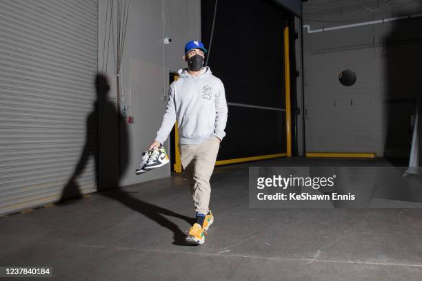 Players and staff enter arena before the game on January 19, 2022 at NYCB Live's Nassau Coliseum in Uniondale, New York. NOTE TO USER: User expressly...