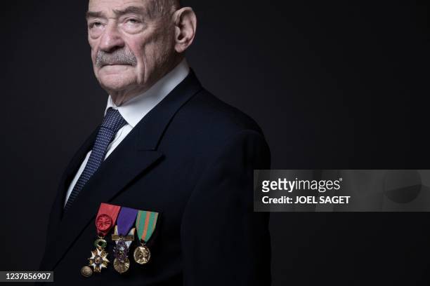 Holocaust survivor Joseph Weismann poses during a photo session in Le Mans on January 12, 2022. - After being arrested during the so-called Vel d'Hiv...