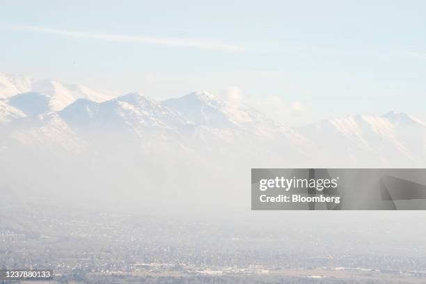 Wasatch Front Inversion U S Air Pollution Photos and Premium High Res Pictures - Getty Images