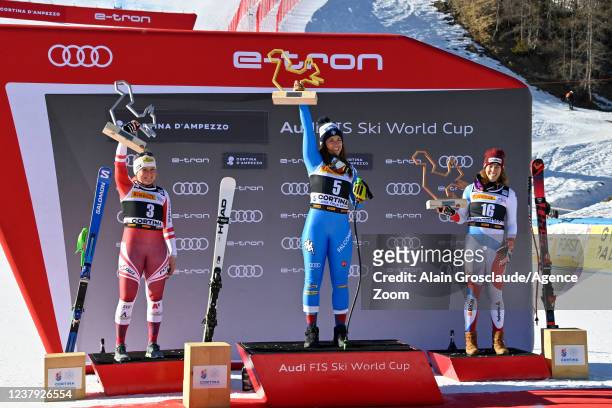 Tamara Tippler of team Austria takes 2nd place, Elena Curtoni of Team Italy takes 1st place, Michelle Gisin of Team Switzerland takes 3rd place...