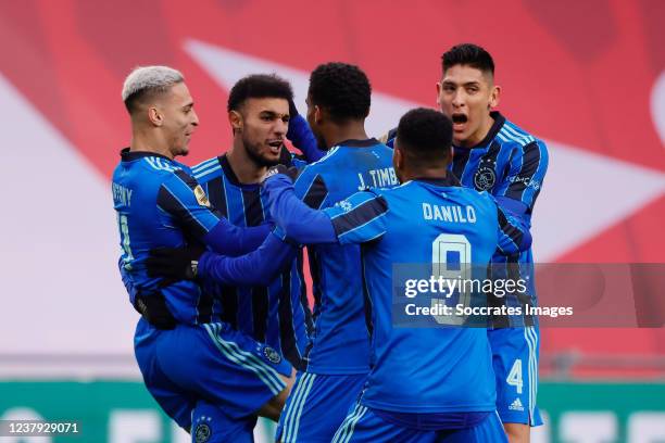 Noussair Mazraoui of Ajax celebrates 1-2 with Jurrien Timber of Ajax Antony of Ajax, Danilo Pereira of Ajax, Edson Alvarez of Ajax during the Dutch...