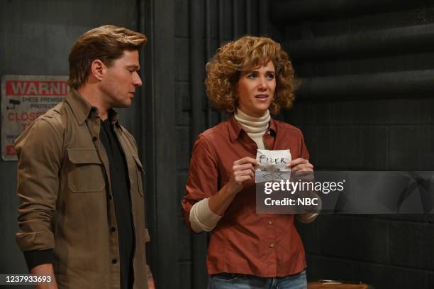 Will Forte, Måneskin Episode 1816 -- Pictured: Ryan Phillippe as Piper and Kristen Wiig as Vicki during the MacGruber sketch on Saturday, January 22,...