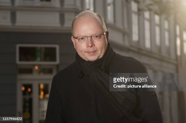 January 2022, Schleswig-Holstein, Flensburg: Stefan Seidler , the only member of the Bundestag of the Südschleswigsche Wählerverband, stands in the...