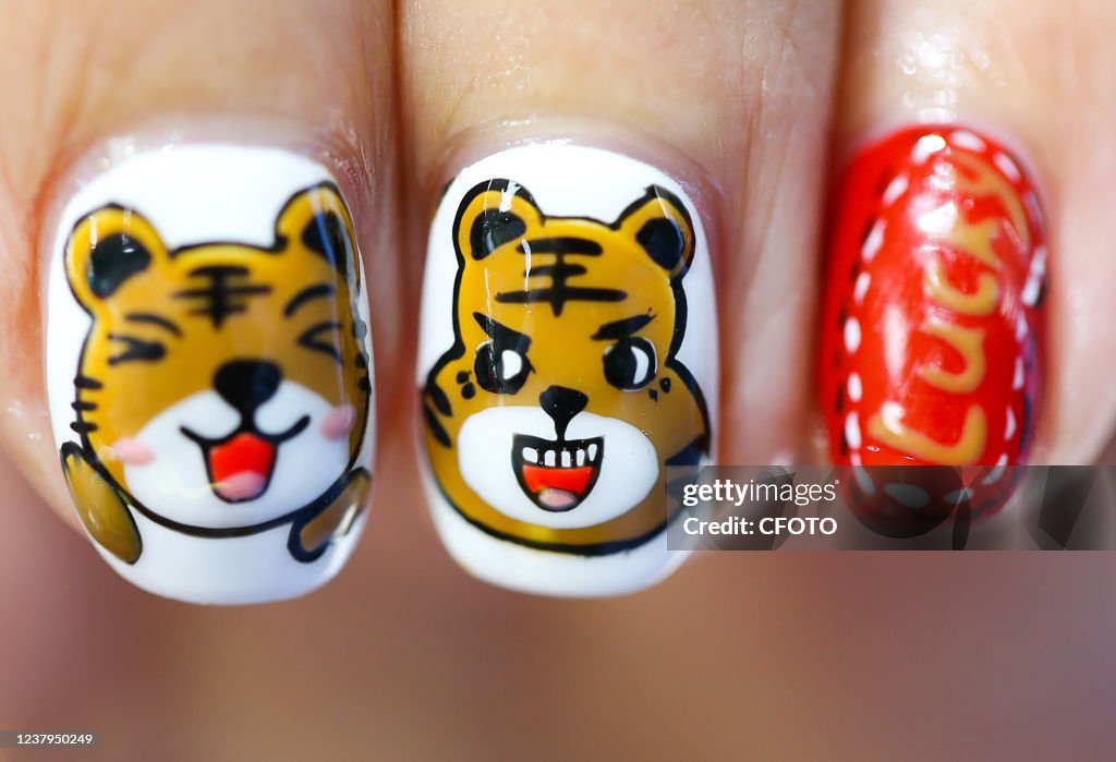 Zodiac Tiger Nail Art