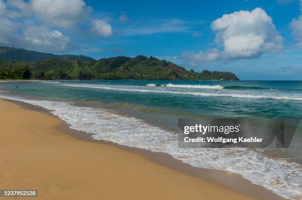 View of Hanalei beach on the northern end of the Hawaiian Island of Kauai, Hawaii, USA.