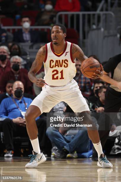 Ed Davis of the Cleveland Cavaliers dribbles the ball during the game against the New York Knicks on January 24, 2022 at Rocket Mortgage FieldHouse...