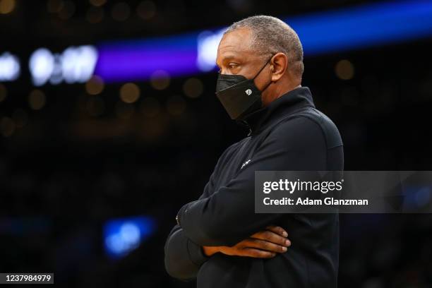 Sacramento Kings head coach Alvin Gentry looks on bring a game against the Boston Celtics at TD Garden on January 25, 2022 in Boston, Massachusetts....