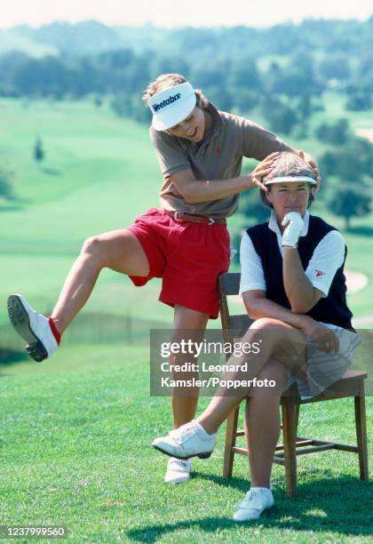 American professsional golfers Pat Bradley and Muffin Spencer-Devlin, circa 1986.