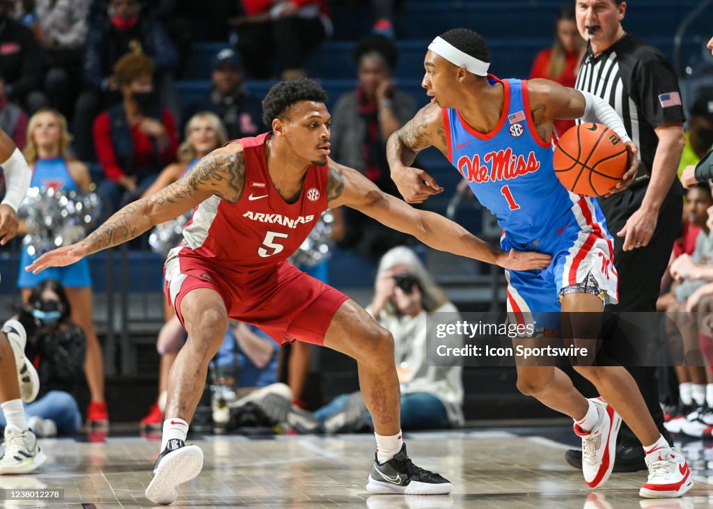 COLLEGE BASKETBALL: JAN 26 Arkansas at Ole Miss