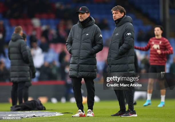 Jurgen Klopp manager of Liverpool with assistant Peter Krawietz during the Premier League match between Crystal Palace and Liverpool at Selhurst Park...