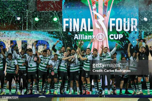 Sporting CP players with the Allianz Cup Portuguese League Cup trophy at the end of the match between SL Benfica and Sporting CP for the Allianz Cup...