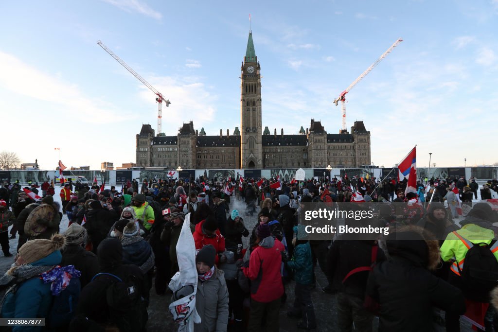 Trucker Convoy Protests Covid-19 Vaccine Mandate