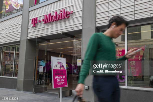 Mobile store in San Francisco, California, U.S., on Monday Jan. 31, 2022. T-Mobile US Inc. Is scheduled to release earnings figures on Feb. 2....