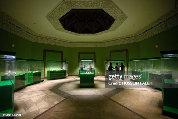Basher Musee 69 Basra Museum Stock Photos, High-Res Pictures, and Images - Getty Images